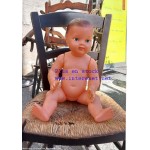Adorable et ancien poupon de 55 cm * Estampill� au dos d'un moulin.  