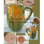 Ancien Pichet Broc en Barbotine motif "Ma�s" SAINT CLEMENT