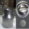 Ancienne timbale ou Berthe � lait * en aluminium et cuivre * de 1 litre 0